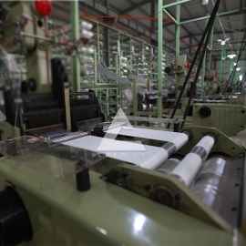 白色吊装带带皮生产车间与白色吊装带生产车间