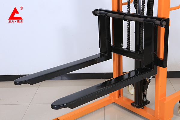 手动堆高车 手动堆高车